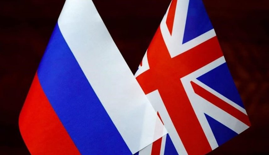 موسكو تفرض عقوبات على مواطنين بريطانيين