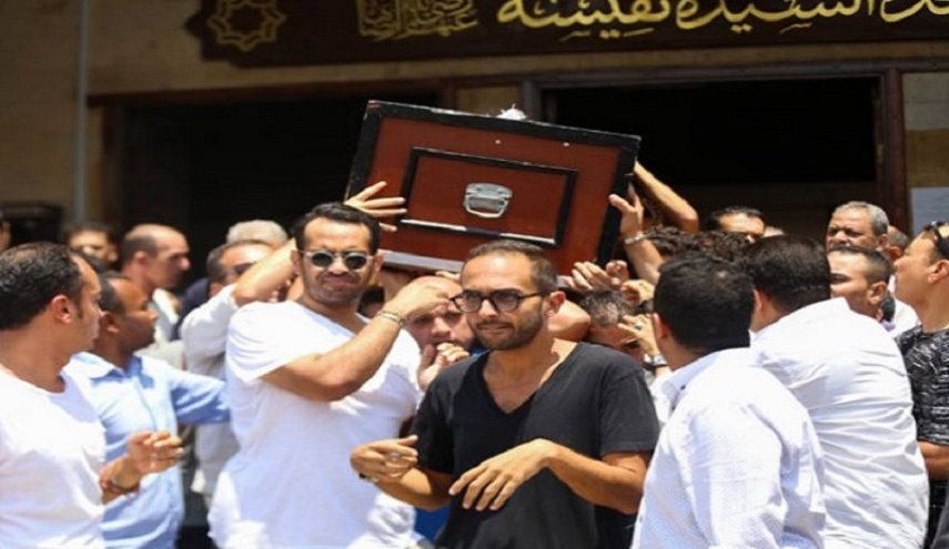 الموت يغيب أشهر نجوم المسرح في مصر