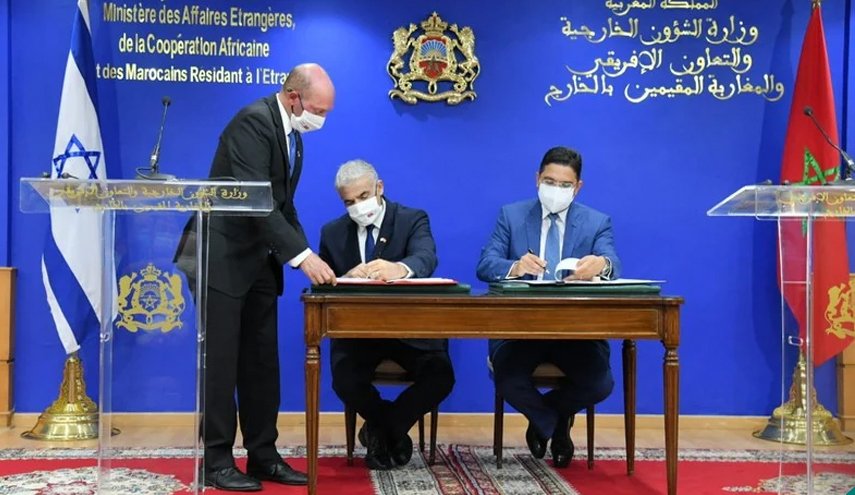 المغرب والكيان الاسرائيلي يوقعان 3 اتفاقيات