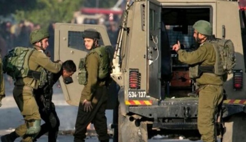 قوات الاحتلال تشن حملة اعتقالات ضد الفلسطينيين

