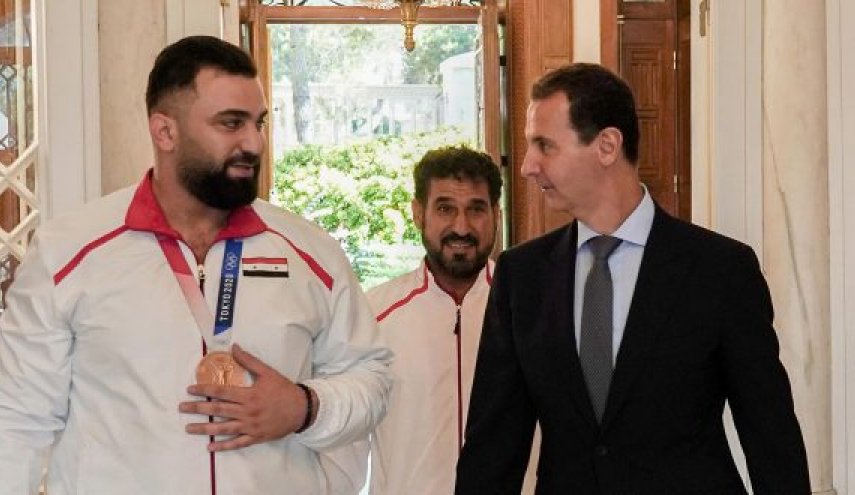  الرئيس الأسد يستقبل الرباع معن أسعد