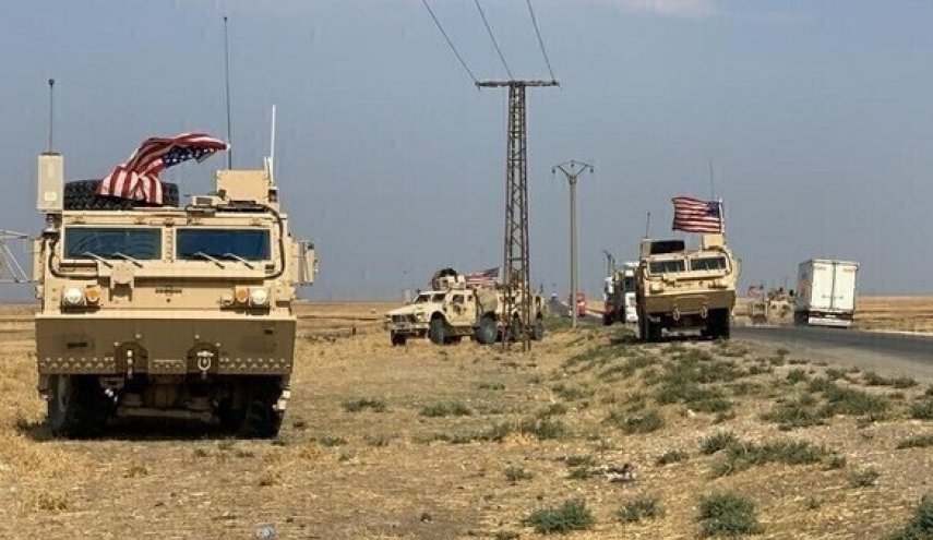 أمريكا أخرجت 55 آلية وصهريج نفط سوري مسروق إلى العراق