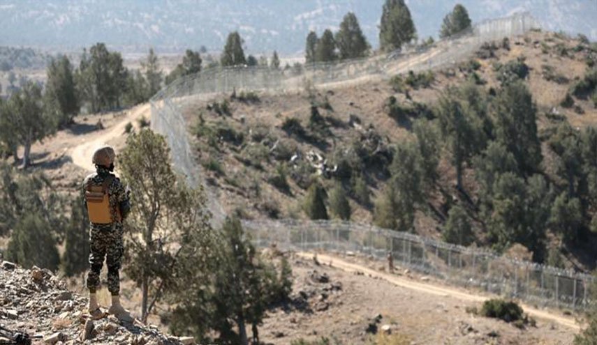باكستان تغلق معبر تورخم الحدودي مع أفغانستان
