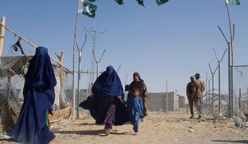 طالبان: سنحترم حقوق المرأة وسنسمح لها بالتعليم والعمل مع ارتداء الحجاب