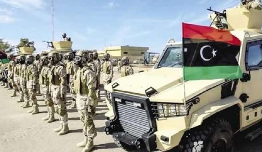 من يقرع طبول الحرب في ليبيا؟