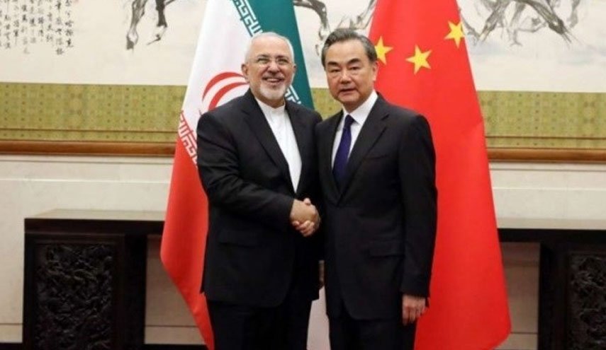 ظریف: امضای برنامه جامع راهبردی، تاییدی بر نگاه بلند مدت روابط تهران و پکن است