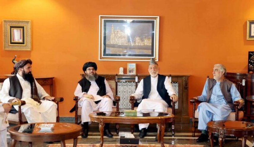 دیدار عبدالله و کرزای با اعضای دفتر سیاسی گروه طالبان
