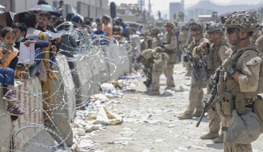 ارتش انگلیس: 7 افغانستانی در هرج‌ومرج فرودگاه کابل کشته شدند