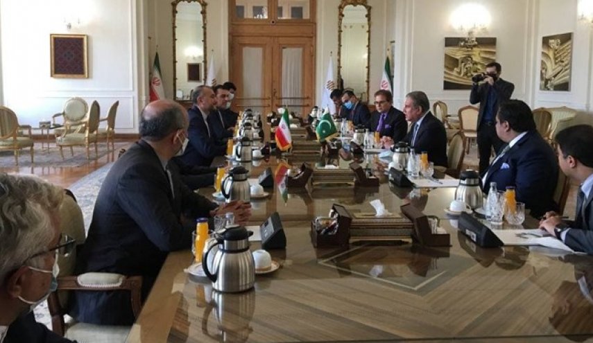 وزیر امور خارجه: نشست وزرای خارجه ۶ کشور همسایه به زودی در تهران
