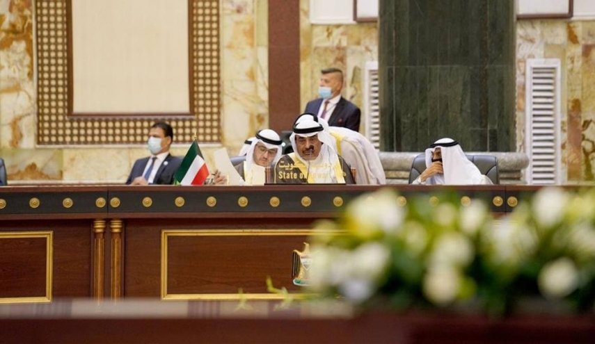 رئيس الوزراء الكويتي: نجدد التزامنا بمساندة العراق واعادة اعماره