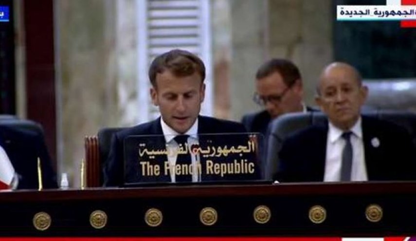 رئیس جمهور فرانسه: در عراق می‌مانیم حتی اگر آمریکا برود