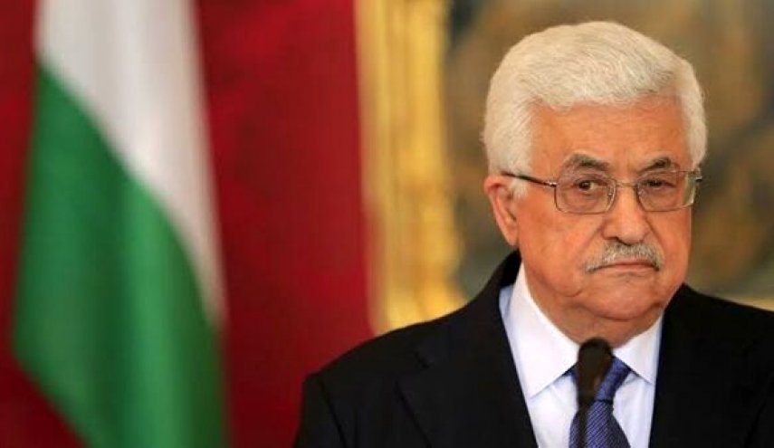 حماس تهاجم عباس بسبب لقائه بوزير الحرب الإسرائيلي