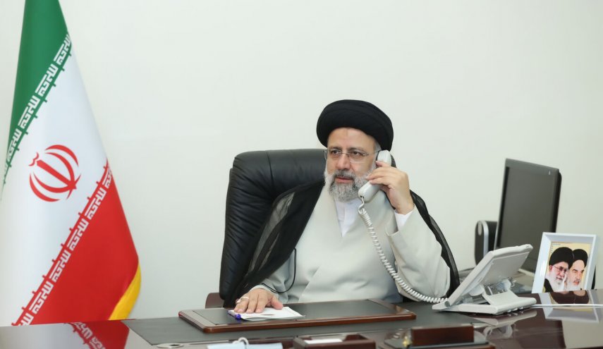 الرئيس الايراني يؤكد ضرورة التعاون في المحافل الدولية لاحباط الحظر