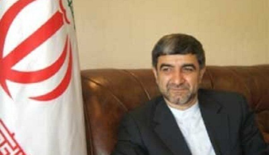 سفیر ایران: کشتی های حامل سوخت به زودی به دست لبنانی ها می رسد