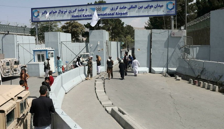 إعادة فتح مطار كابل لاستقبال المساعدات واستئناف الرحلات الداخلية
