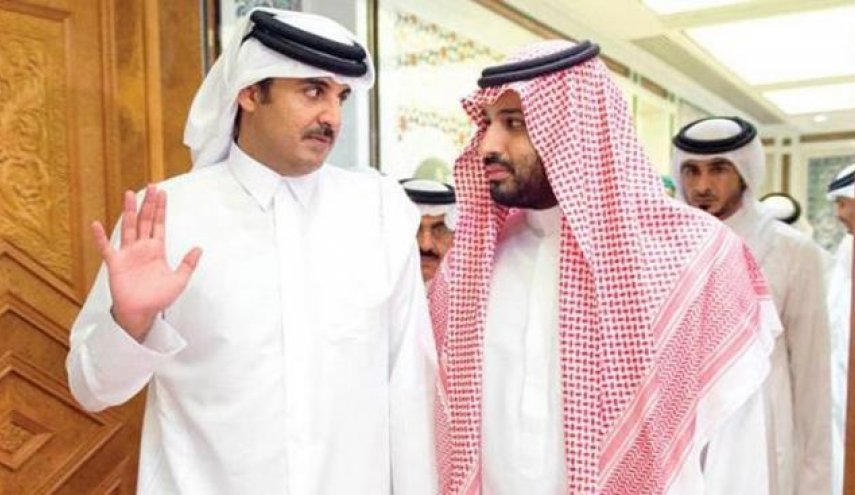 أمير قطر وإبن سلمان يبحثان الملف الأفغاني مع عمران خان 
