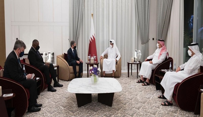 أمير قطر استقبل بلينكن وأوستن في الدوحة