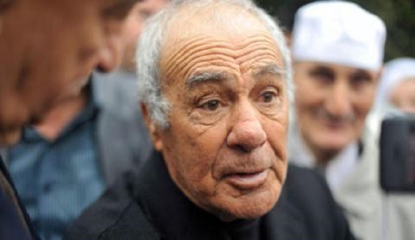 وفاة ياسف سعدي بطل حرب التحرير في الجزائر
