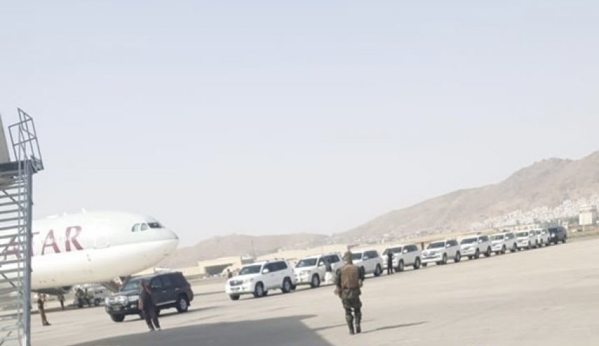 وزیر خارجه قطر وارد کابل شد