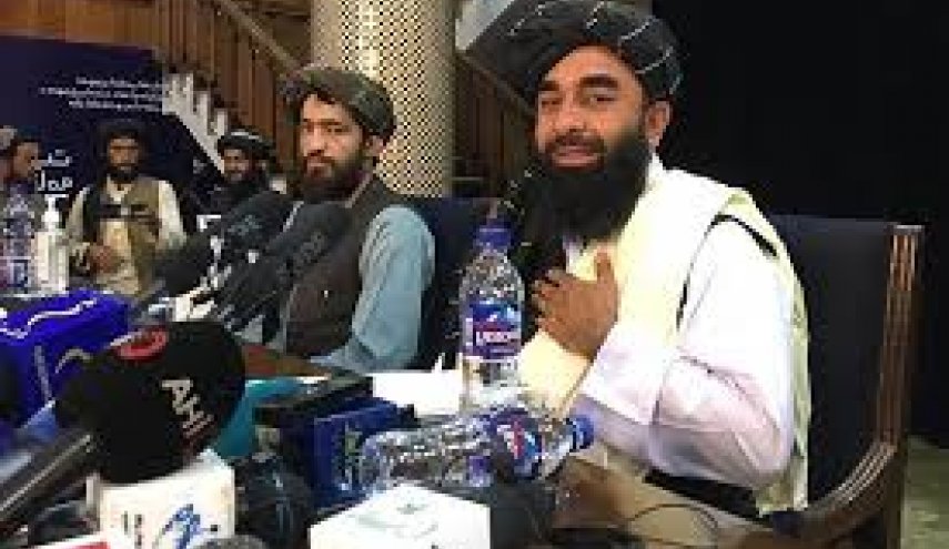 المتحدث باسم طالبان: نعتزم توفير زي رسمي لعناصر الحركة

