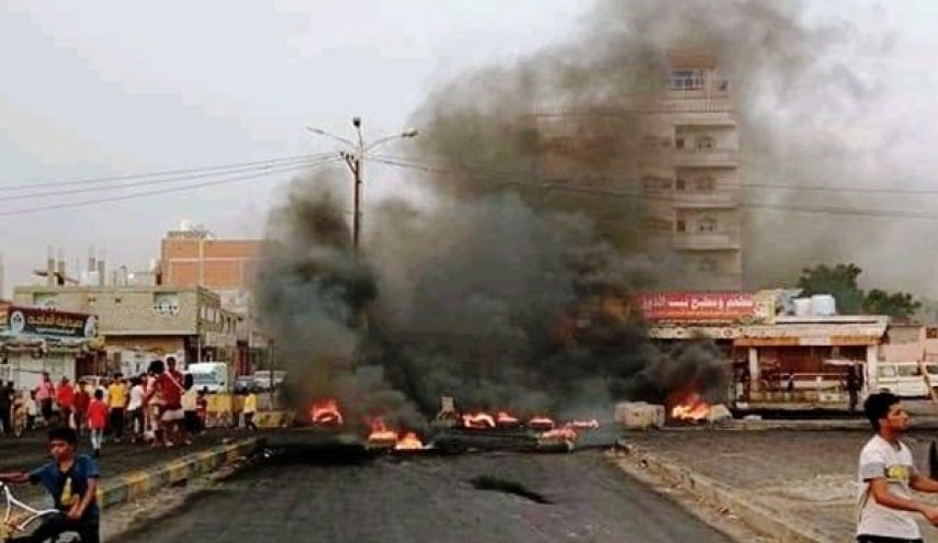 تشدید اعتراضات در جنوب یمن | از ردپای ریاض در سرکوب معترضان تا هشدار صنعاء
