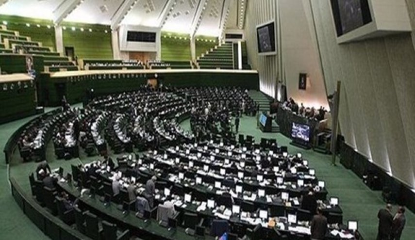 البرلمان الايراني يبلغ قانون بناء مليون وحدة سكنية سنويا