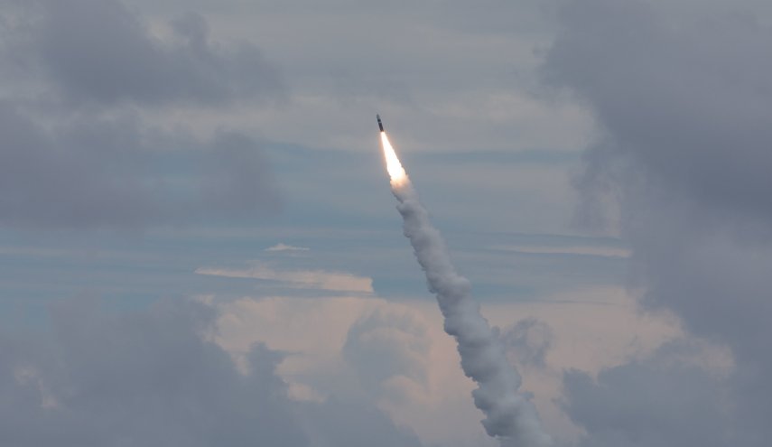 نیروی دریایی آمریکا دو موشک بالستیک اتمی شلیک کرد