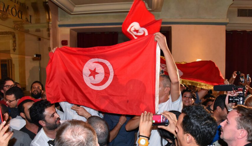 القضاء العسكري التونسي يوقف مجددا رئيس 