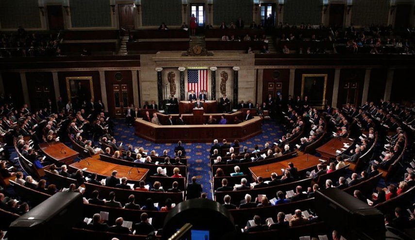 لجنة في الكونغرس الأمريكي تؤيد تعديلا يوصي بمعاقبة 35 روسيا بينهم مسؤولون كبار