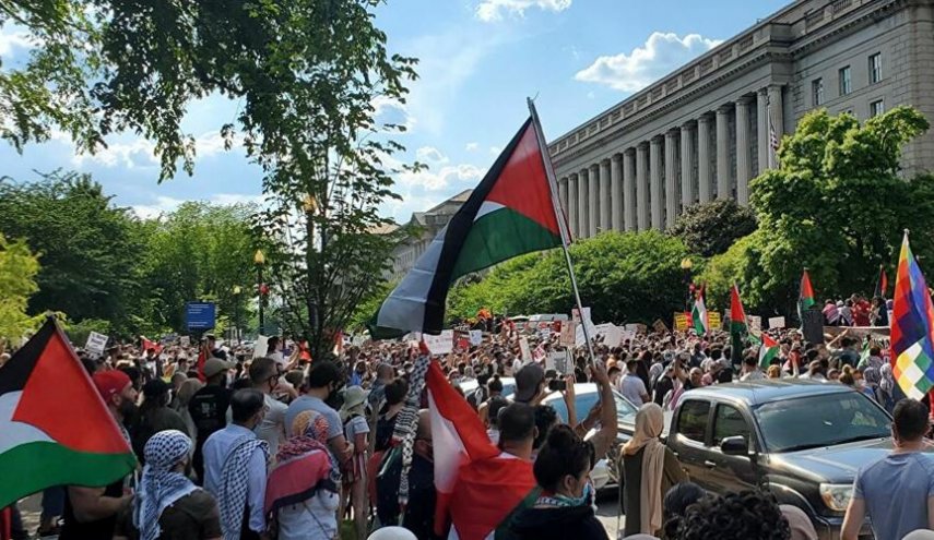 تظاهرة بمدينة أمريكية تضامنًا مع الأسرى الفلسطينيين
