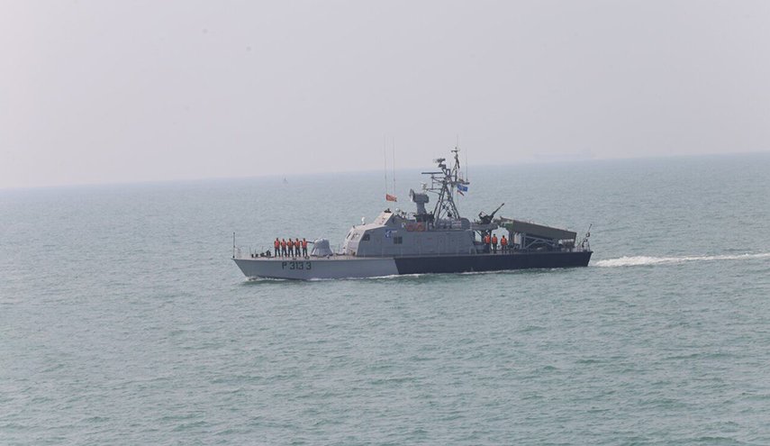 خفر السواحل الإيرانية تنقذ 6 بحارة في الخليج الفارسي