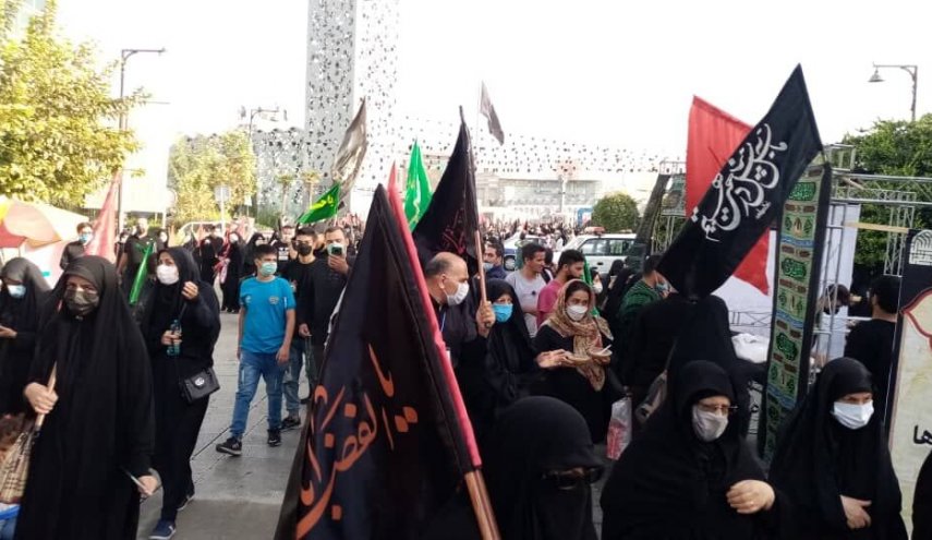 پیاده روی جاماندگان اربعین در تهران آغاز شد