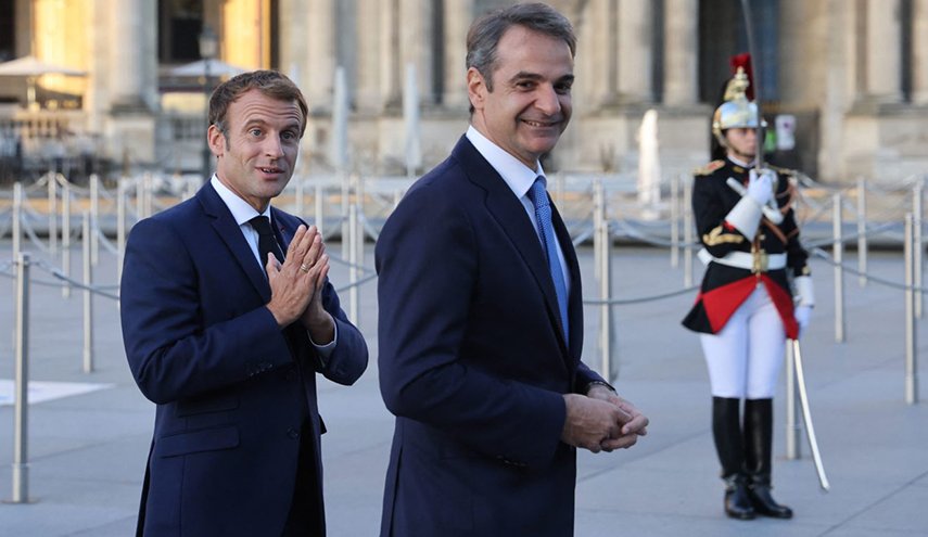ماكرون: اليونان ستشتري ثلاث فرقاطات فرنسية جديدة