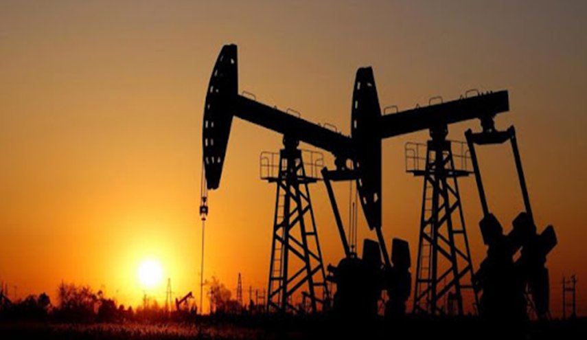 أسعار النفط تتراجع لليوم الثاني على التوالي