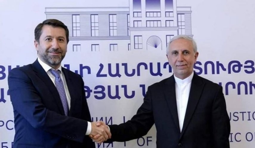 دیدار سفیر ایران با وزیر دادگستری ارمنستان و گفتگو درباره انتقال محکومان