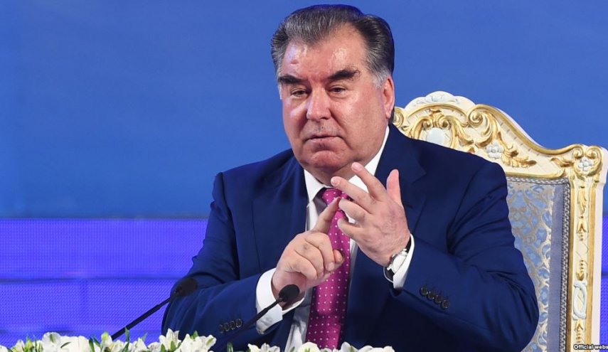 رئيس طاجيكستان يدعو أهالي المنطقة الحدودية مع أفغانستان الى اليقظة