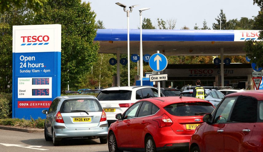  أزمة الوقود قد تستمر لأسبوع آخر في بريطانيا