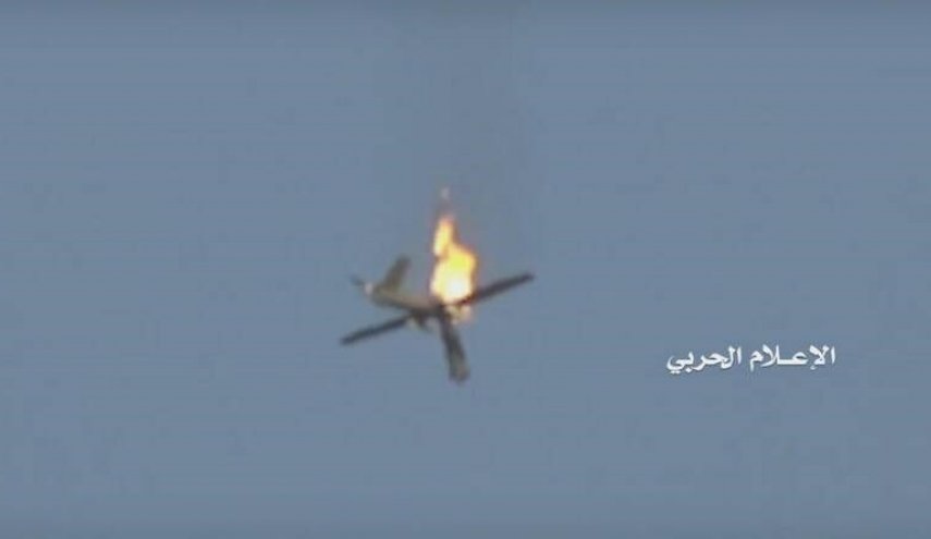 پدافند هوایی یمن یک هواپیمای جاسوسی عربستان را سرنگون کرد
