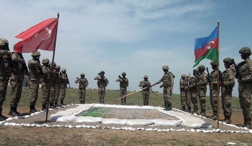 ادامه تمرینات نظامی مشترک جمهوری آذربایجان و ترکیه در نخجوان 