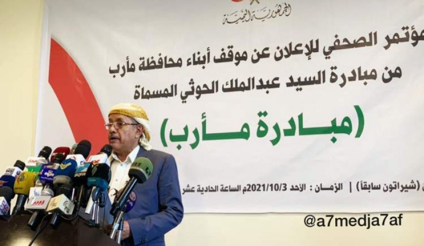 مشايخ مأرب يجددون الترحيب بمبادرة السيد الحوثي ويدعون لصلح عام 