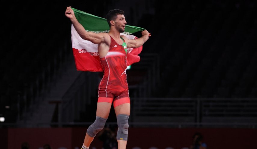 قهرمان المپیک قهرمان جهان شد/ تاریخ سازی ایران با طلای گرایی