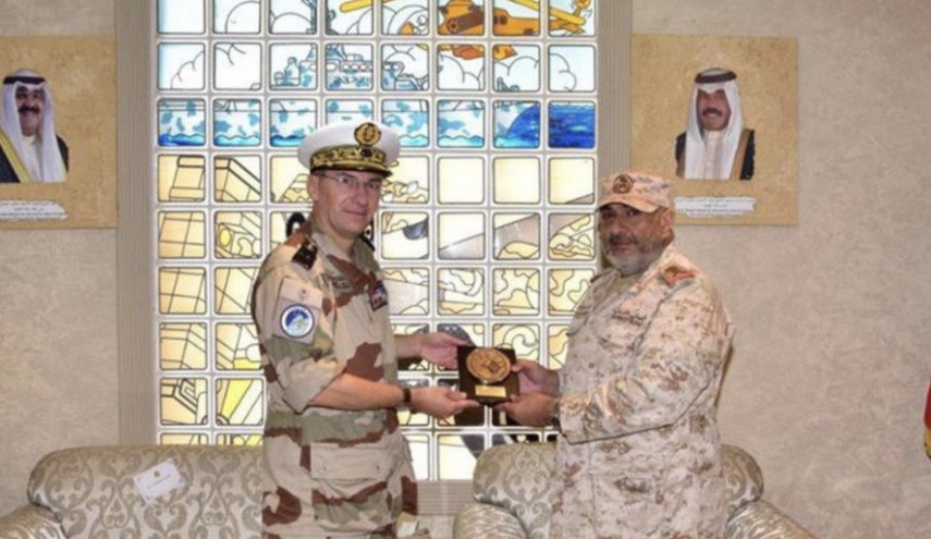 فرنسا تنفي توقيع أي اتفاقية مع الكويت لبناء قاعدة فرنسية فيها
