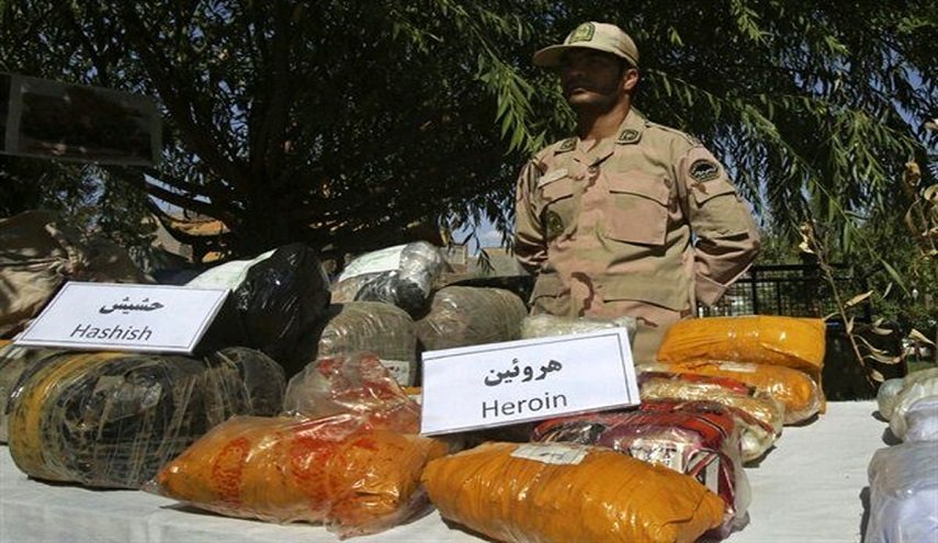 ضبط أكثر من طنین من المخدرات جنوب شرق وغرب إيران