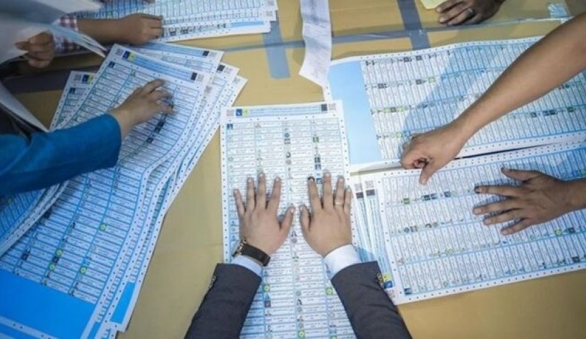 سياسي عراقي يدعو مفوضية الانتخابات الى خيار العد اليدوي لحل الازمة
