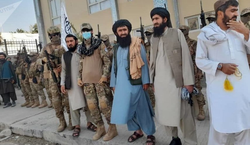 وزیر دفاع طالبان وعده تشکیل «یک ارتش مجهز با سلاح‌های پیشرفته» را داد
