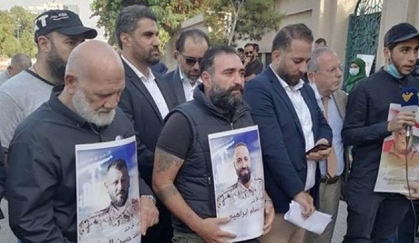خانواده‌ قربانیان حادثه بیروت از حزب القوات و سمیر جعجع شکایت می‌کنند