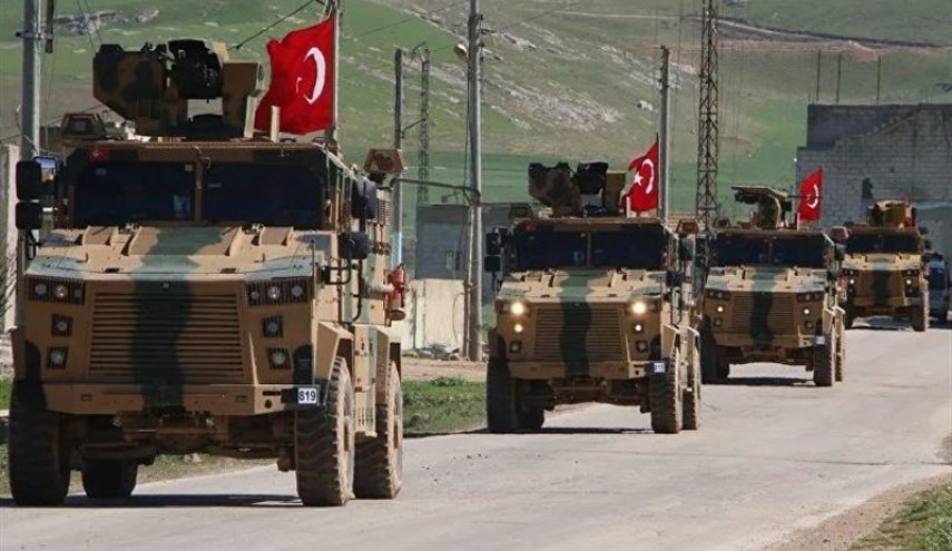 ورود کاروان ترکیه حامل ۱۰۰ خودروی حامل توپ و تانک به ادلب
