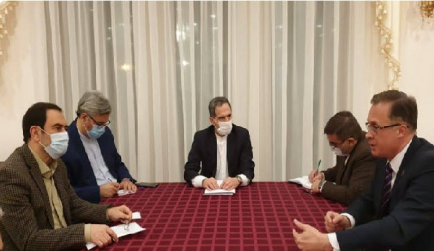 دیدار معاون امیرعبداللهیان و رئیس کمیسیون بین‌الملل مجلس بلاروس/ تلاش برای رفع مشکل اتباع ایرانی گرفتار در مززهای این کشور