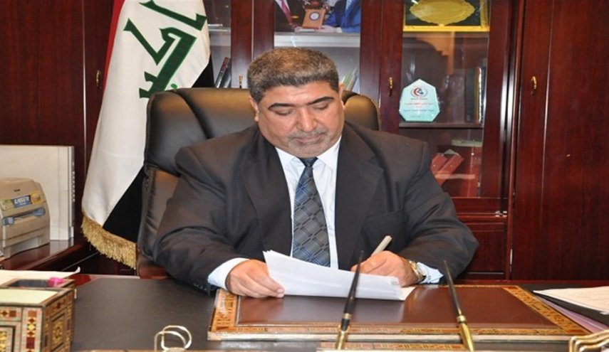 العراق.. التيار الصدري يصدر قراراً بشأن ممثليه السياسيين

