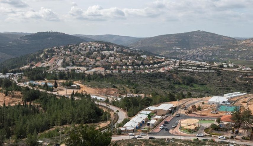 تل‌آویو از بیم تنش در کرانه باختری، طرح خرید زمین برای شهرک‌نشینان را لغو کرد